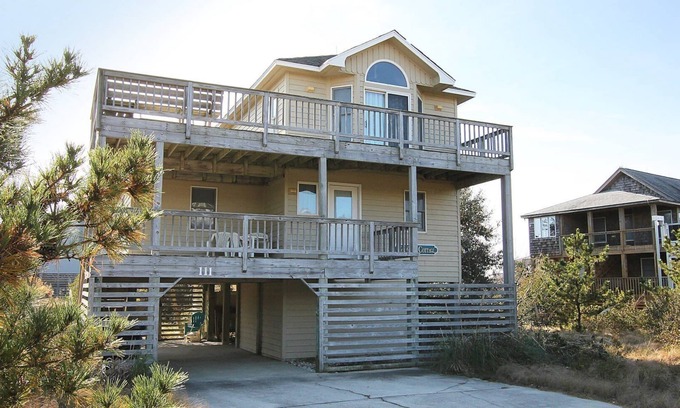 Carolina Dunes House | Oceanside, Dogs Welcome, Easy walk to the Beach, CD12, Marsh Rose Cottage