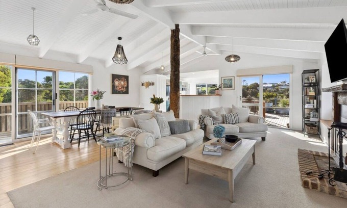 Ocean Grove House | Oceanside Haven: With Fire and lake views.