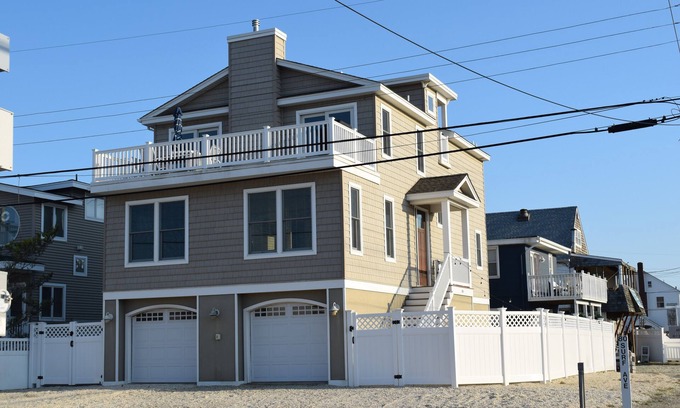 North Beach Haven House | Oceanside open concept home, roof deck with ocean and sunset bay views, firepit!