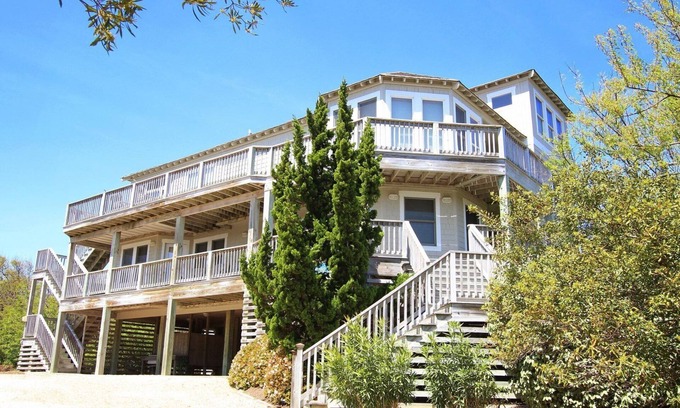 Duck House | Oceanside, Screened Porch, 100 ft to Beach Access, SA180, Siren Song