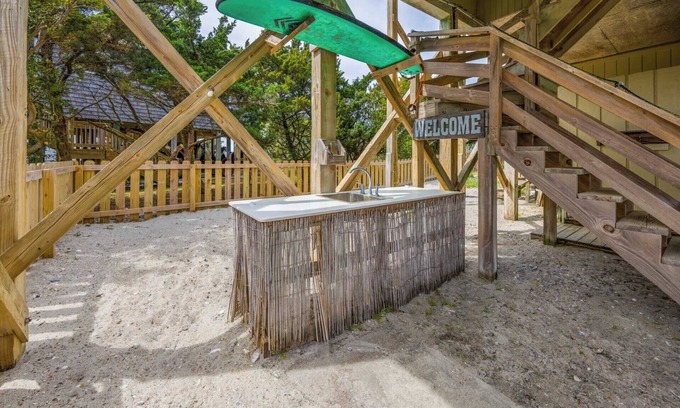 Wimble Shores House | Oceanview Dog Friendly w/Hot Tub, Screened Porch, and Nearby Beach Access