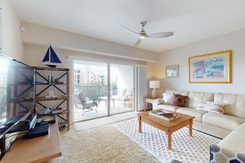 New Smyrna Beach Apartment | Oceanwalk 1-1405