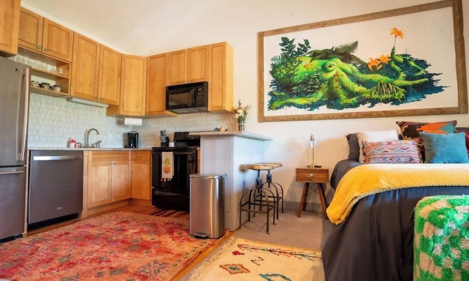 North Park City Apartment | Octo Loco - Cozy Studio | Park City Ski Bus