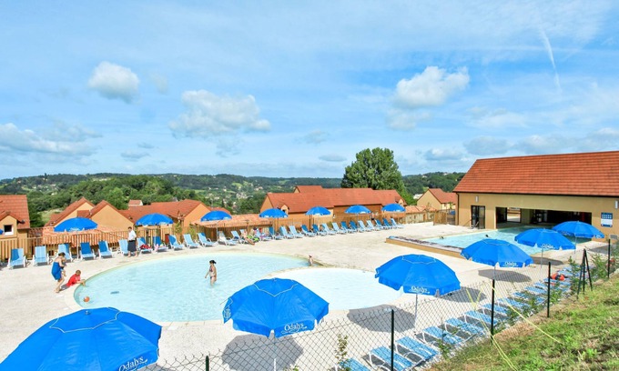 Sarlat-la-Caneda House | Odalys Référence Les Côteaux de Sarlat by Interhome