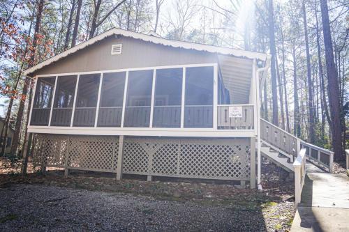 Pine Mountain Ski Chalet | Offlake Three Bedroom #54 - Non-pet Friendly