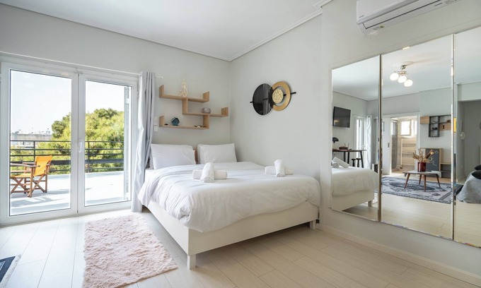 Agia Paraskevi Apartment | Oikia Agia Paraskevi for 2 persons by MPS