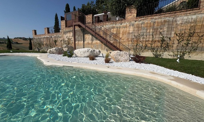 Filottrano Villa | Olandeseok