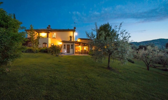Monte San Savino Other | Old farmhouse surrounded by olive groves and near the village, max 9 adults, with pool