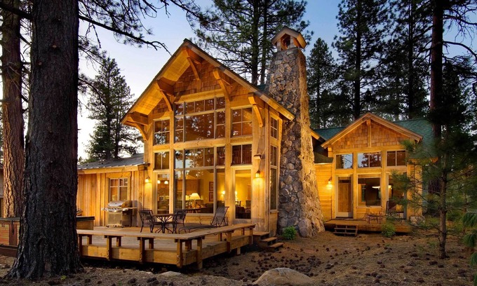 Truckee House | Old Greenwood Cabin 28