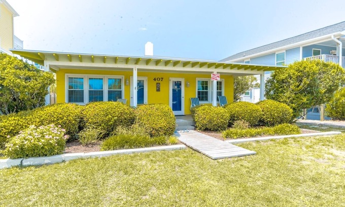 Surf City Condo | Old Salt North - 2 BR Duplex on 2nd Row