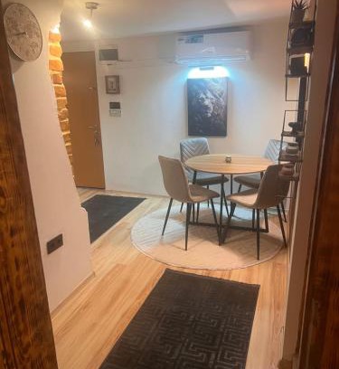 Old Town Apartment | Old Town City Cottage