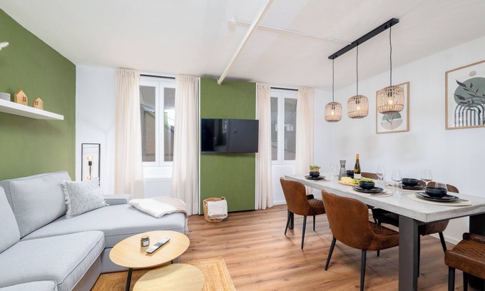 Bernkastel Apartment | Old town oasis in the pedestrian zone - with bicycle cellar!