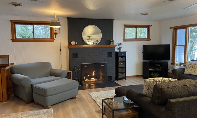 Cadillac Cottage | Ole’s Little Cove Cottage, waterfront, close to snowmobile & side by side trails