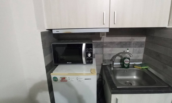 Ano Poli Apartment | Olympiados New Renovated Studio