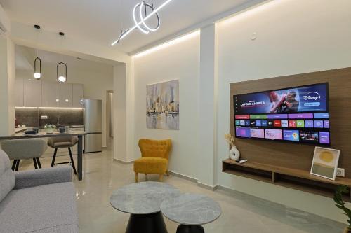 Katerini Apartment | OMEGA - Deluxe Central Apartment by Optimum Link