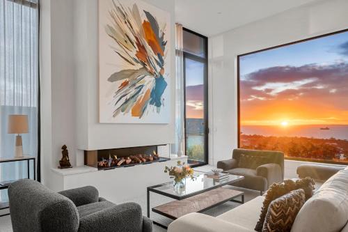 McCrae Villa | OMG the Views! Your Luxury Bay Retreat Awaits!