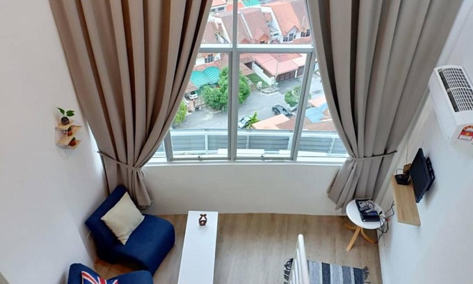 Bayan Lepas Apartment | On Cloud 9 @ CEO by Joal