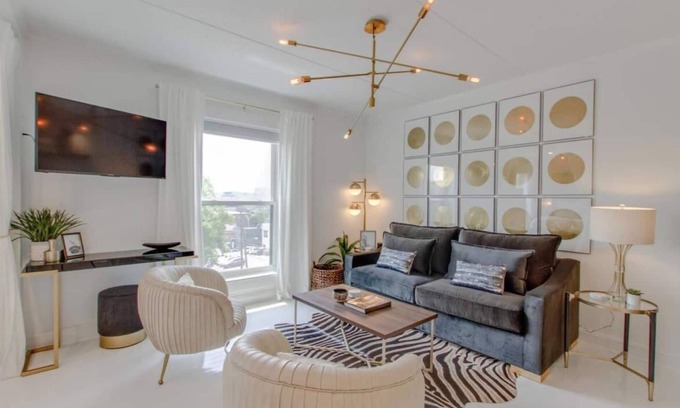 Music Row Condo | On Music Row, this condo is walkable to Demonbruen, The Gulch, Midtown, Lower Broadway, and Vandy.