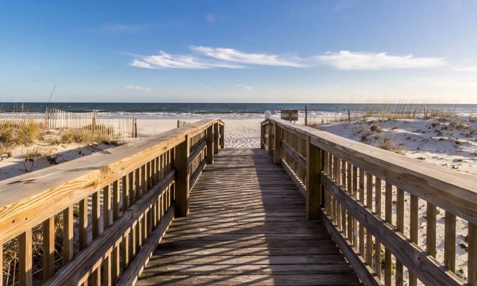 Gulf Shores Condo | On the Beach, family friendly. Walking distances to shops & restaurants.