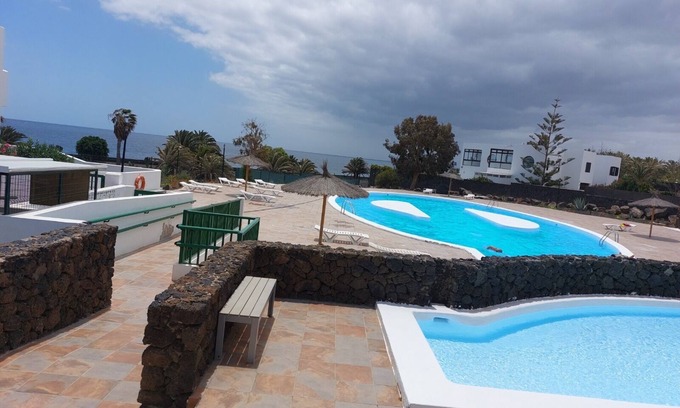 Costa Teguise Apartment | On the front line