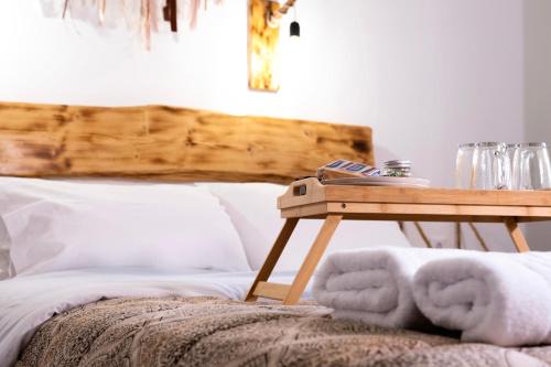 Ermoupoli House | Onar Syros - Rustic Rooms
