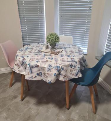 Portrush Apartment | One Bedroom Manse Ave Apartment