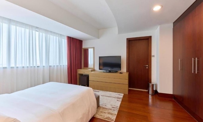 Trade Center House | One Bedroom Residence Near Dubai Sports World
