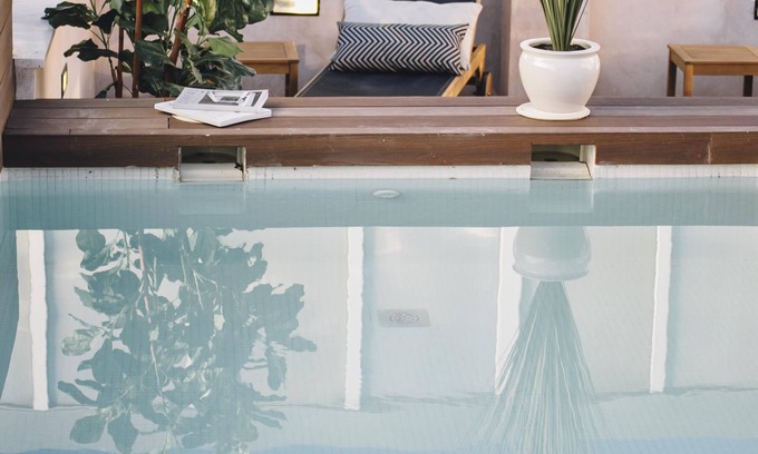 San Bartolome Resort | One&Lux Byron Suites