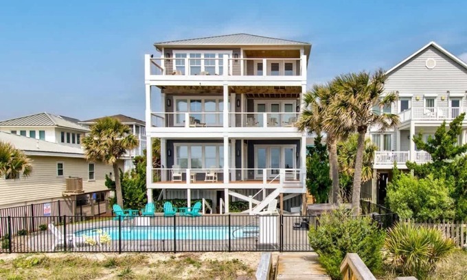 North Carolina Coast House | One Step Away - Sleeps 28