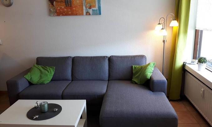 Kellenhusen Apartment | only 100 m to the beach bright and friendly apartment, balcony with side sea view
