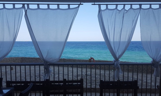 Cap de Salou Condo | Only the sea before your eyes, with direct private access. Oct-Mar 50% OFF