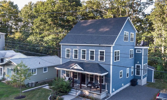 York Beach House | OPEN FLOOR PLAN-SPA LIKE MASTER BATH Ping pong anyone? Basement playroom! 5 STAR