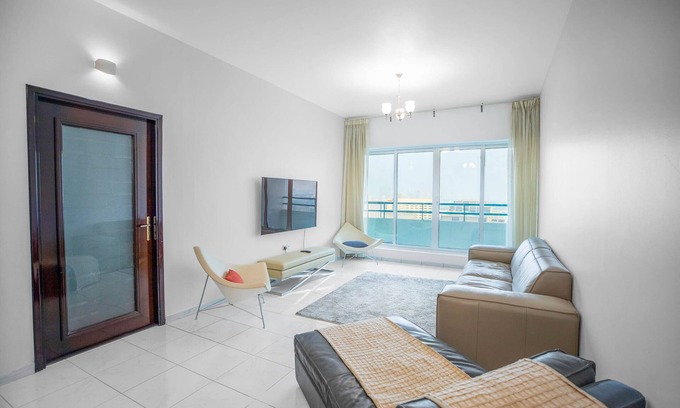 Dubai Apartment | Opulent 2BR -1450 sqft fully furnished holiday home,closer to Dubai trade centre