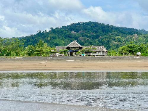 Bahia Solano Cabin | Orígenes Eco Refugio
