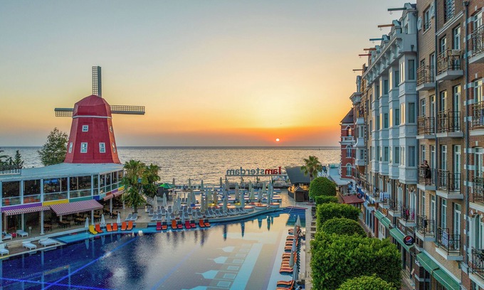 Kemer Resort | Orange County Kemer