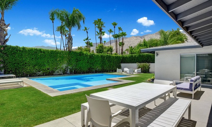 Tahquitz River Estates House | Orangetini Mid-Century Hollywood Regency Style Retreat - Last Minute Specials!