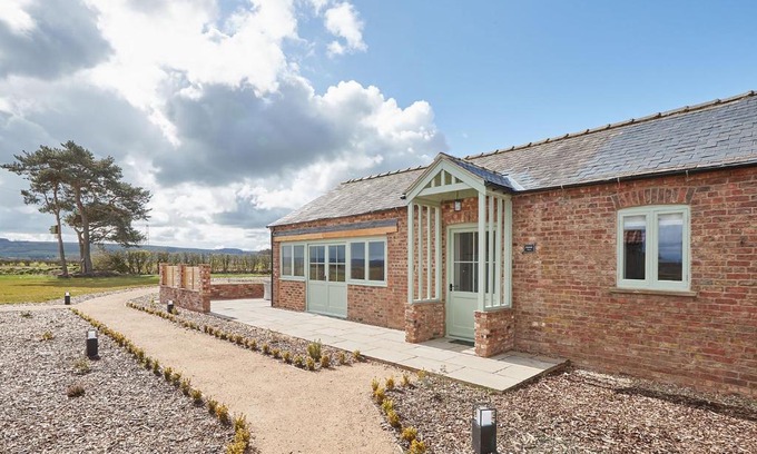 West Heslerton House | Orchard View Cottage