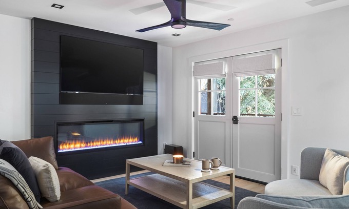 Telluride Condo | Ore Station 7: Steps to Gondola