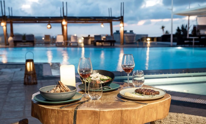 Pyrgos Hotel | Orizontes Hotel Santorini
