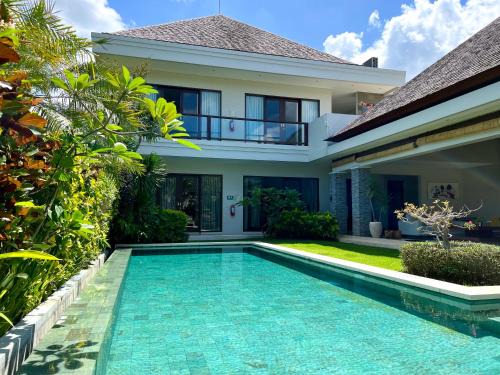 Batu Bolong Hotel | Oshan Villas Bali