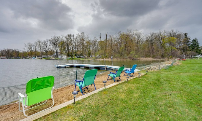 Frontier Cottage | Osseo Cottage on Pleasant Lake w/Dock & Views!