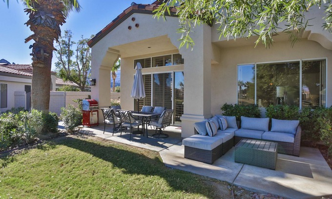 La Quinta Condo | Our Cozy Desert Piece of Paradise. PGA West golf course frontage.