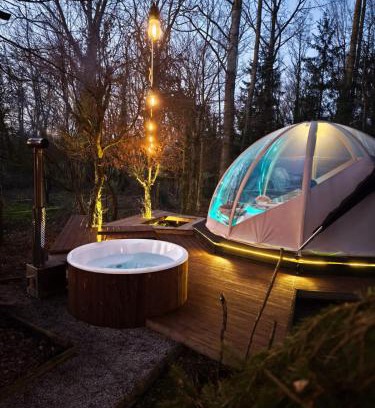 Mariembourg Other | OUT & LODGE, Wigwam