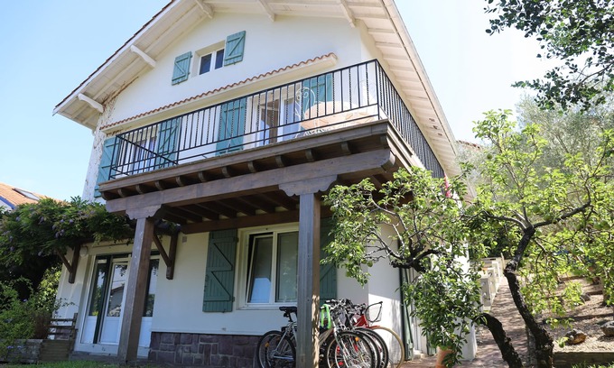 Hendaye House | OUT OF RENTAL MARKET - Walk to the beach, perfect house for groups & families