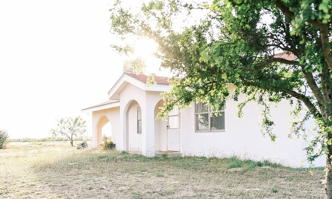 Amistad National Recreational Area House | Outdoor Enthusiast Paradise