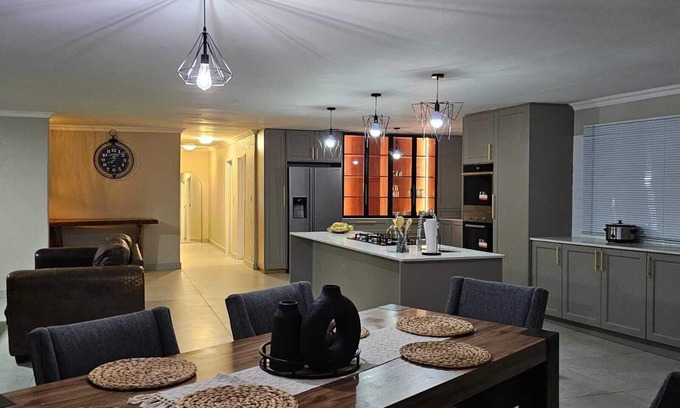 Louis Trichardt House | Outerspaces Farmhouse Retreat