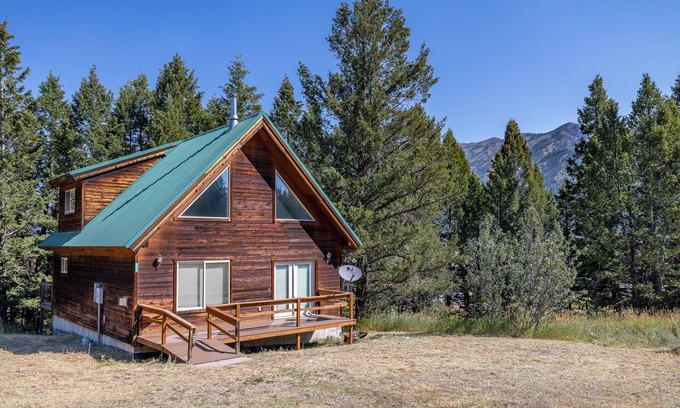 Alpine Cabin | Overlook cabin in Alpine WY