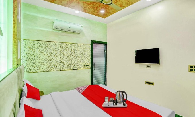 Rohini Hotel | OYO Flagship 70194 Dusky Hotel Restaurant