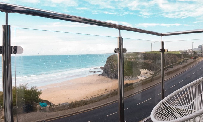 Newquay City Centre Hotel | OYO Newquay Beach Hotel