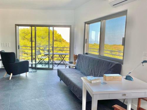Xylokastron Apartment | P C Side NEST